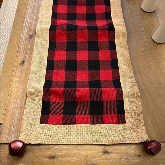 Christmas Plaid Table Runner - Picture 6 of 6
